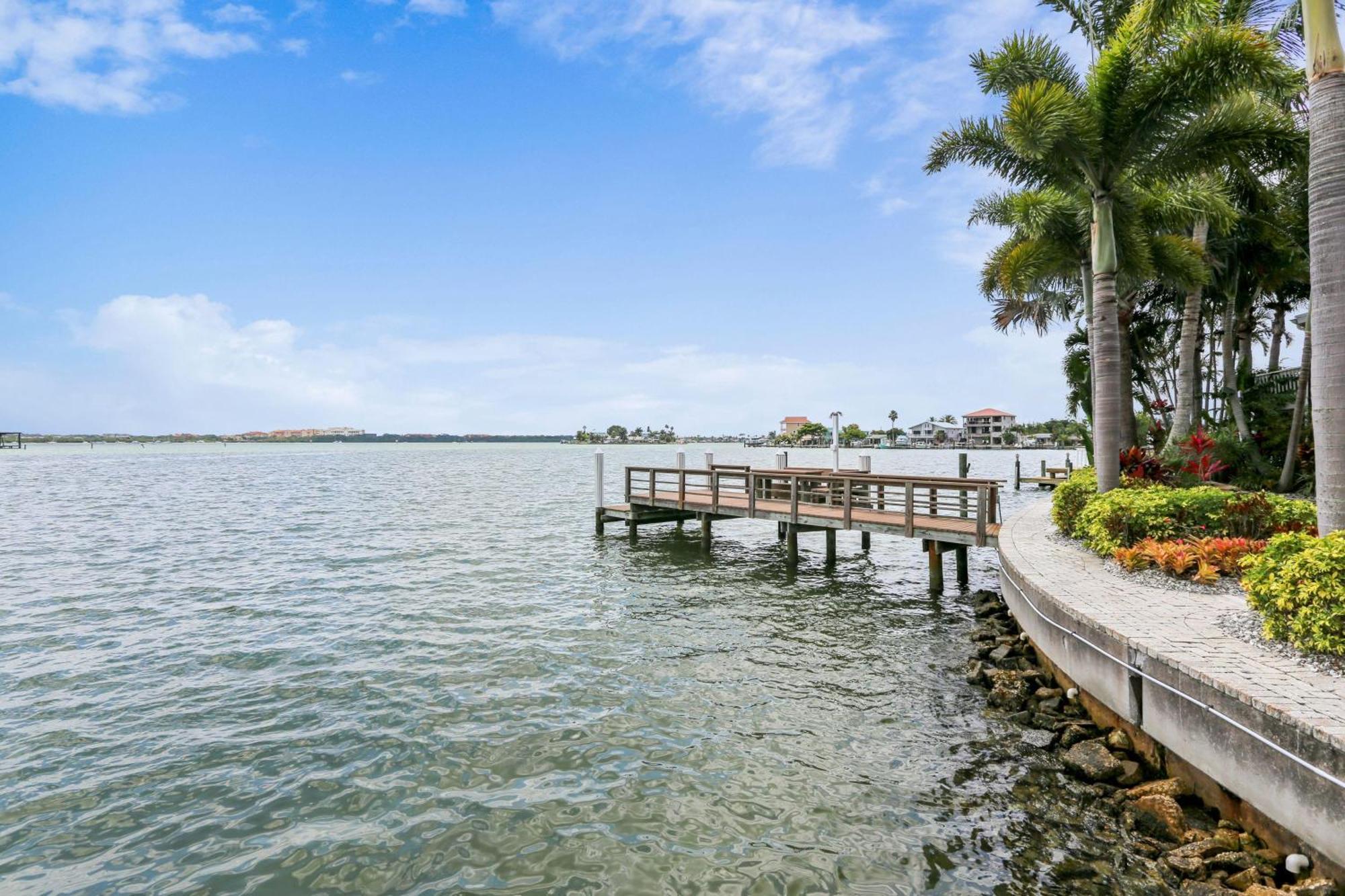 Coconut Paradise Сант Пит Бич Экстерьер фото